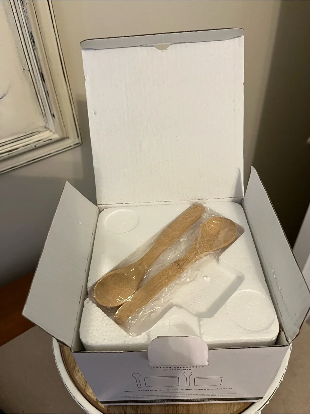 New Rae Dunn cream Ceramic “GUAC” and 'SALSA' Serving Bowls with bamboo spoons